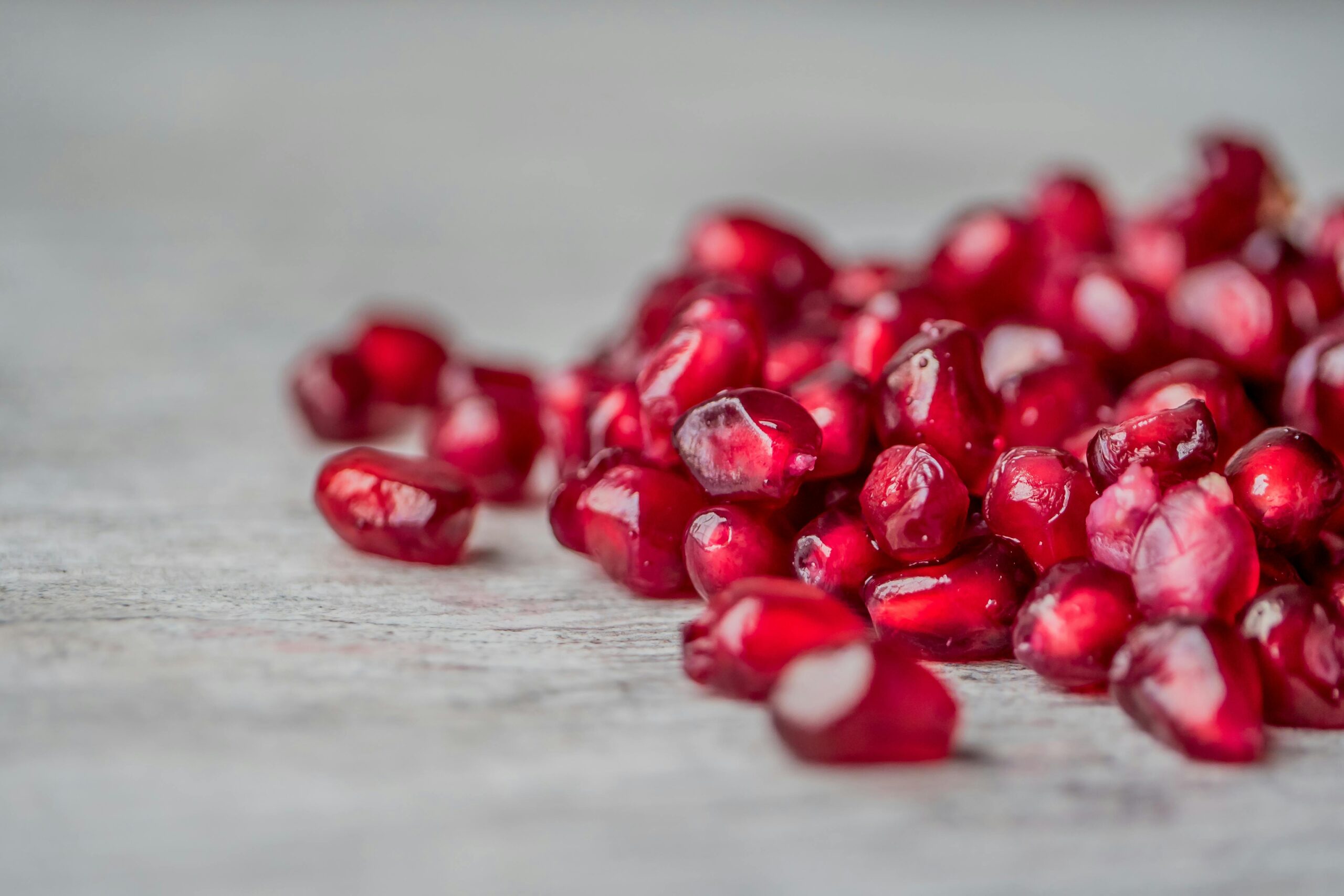 Rote Granatapfelkerne