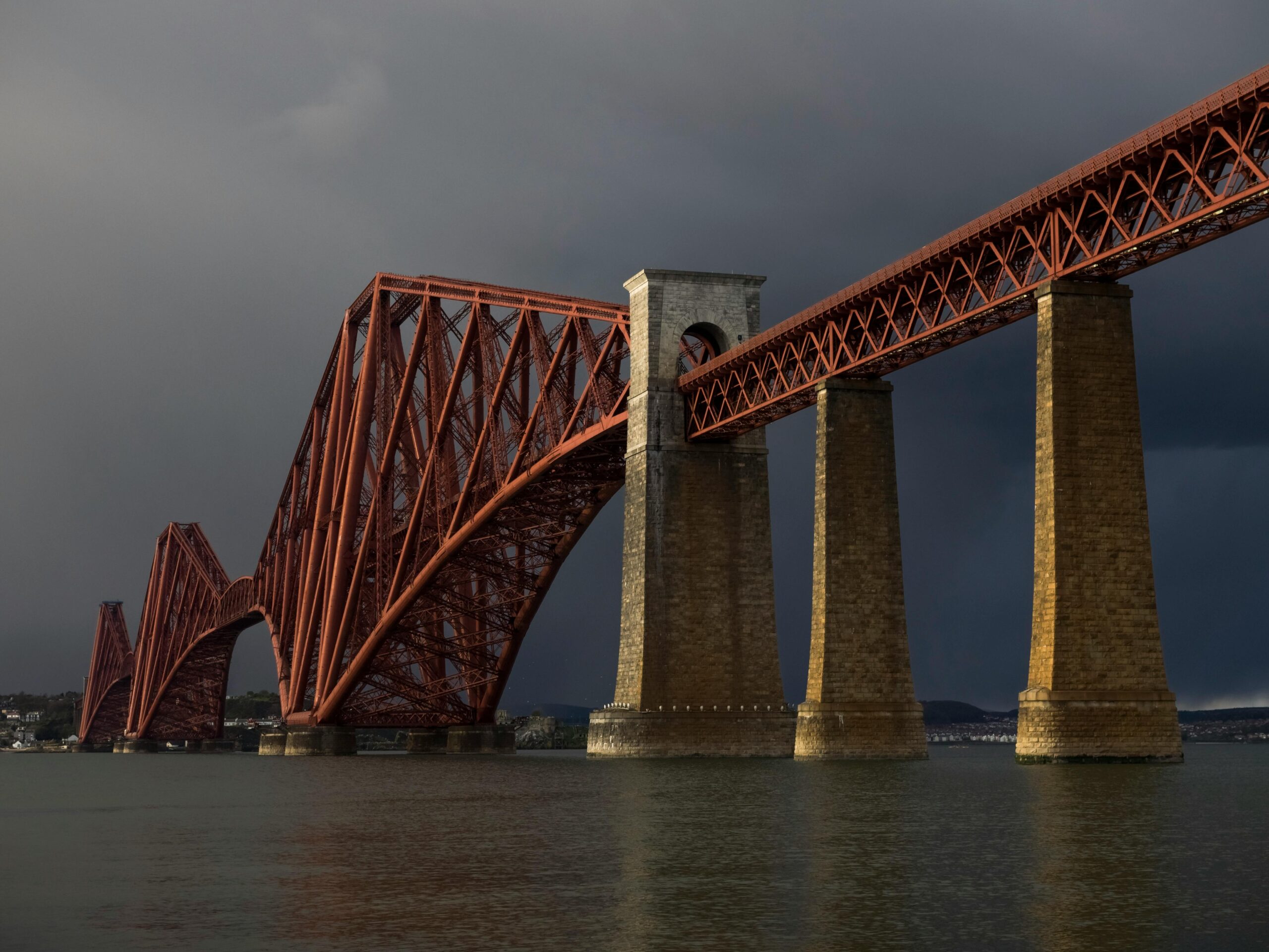 Die Forth Brücke