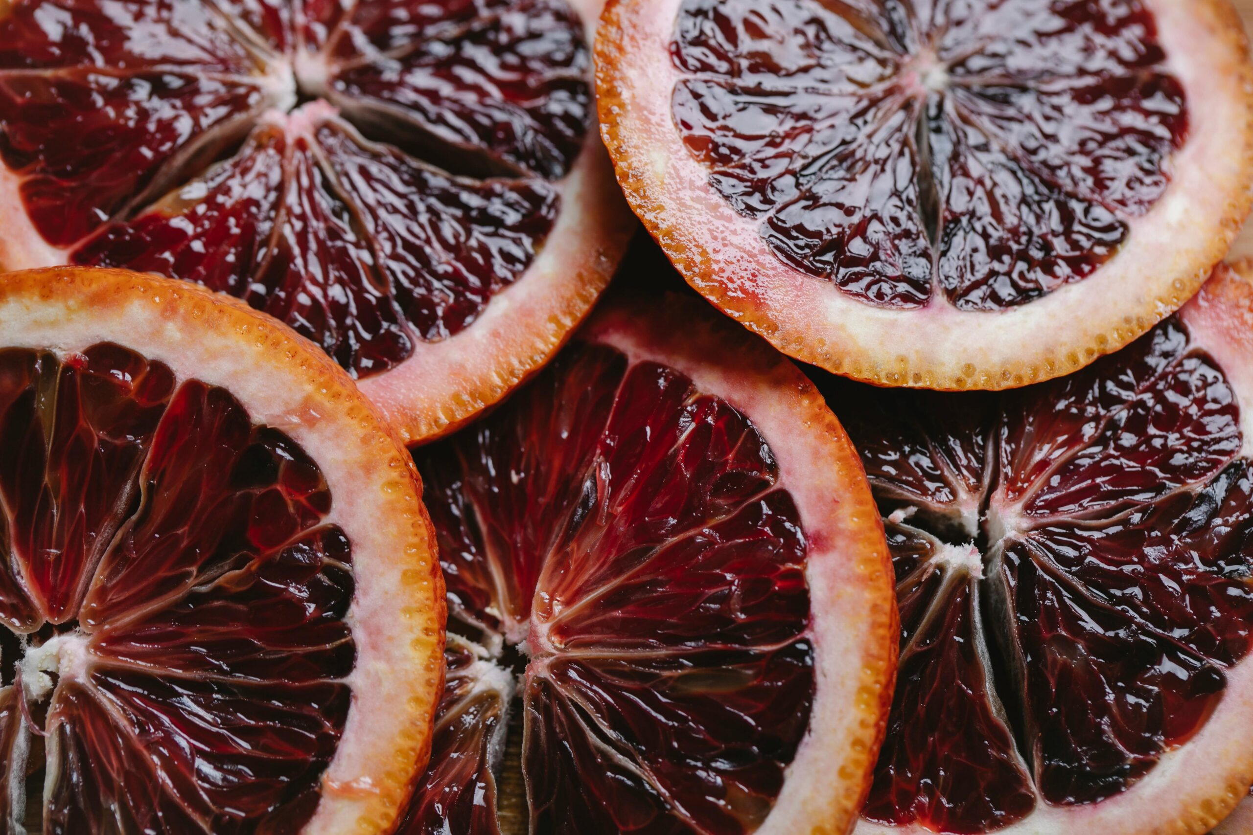 Geschnittene Orangenfrucht Auf Weißer Oberfläche